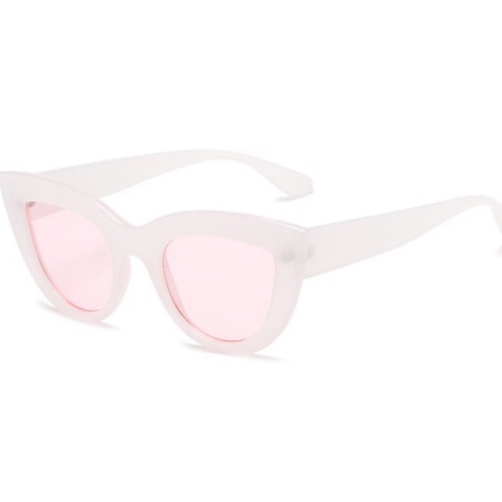 Cat Eye Sunglasses - Picture 4 of 5